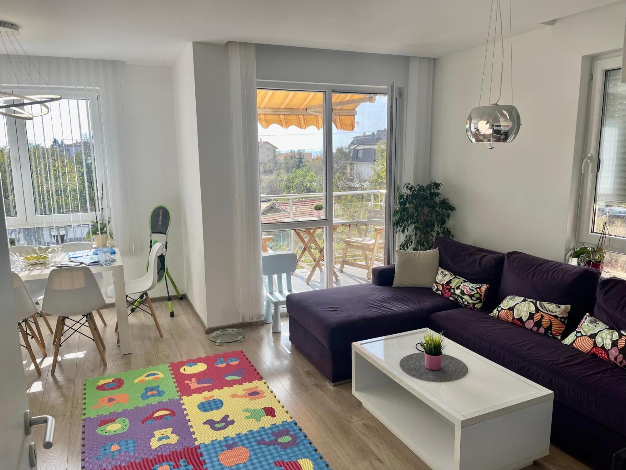 Briz Apartment; 2 Bdr; 6 Guests; Private Parking Varna Eksteriør bilde
